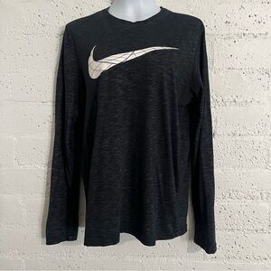 The Nike Tee Womens Athletic Top M Gray Long Sleeve Swoosh Dri-Fit Cotton Blend